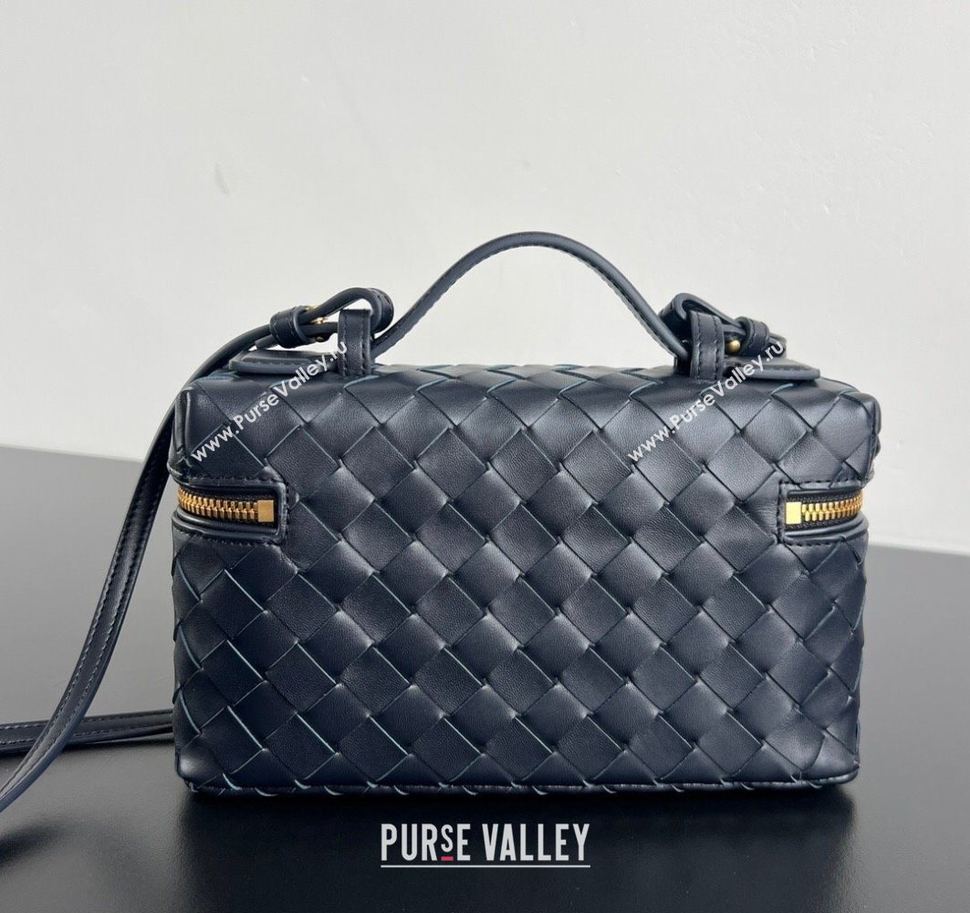 Bottega Veneta Bang Bang Vanity Case in Intrecciato Leather Midnight Blue 2025 789109 (WT-251119007)