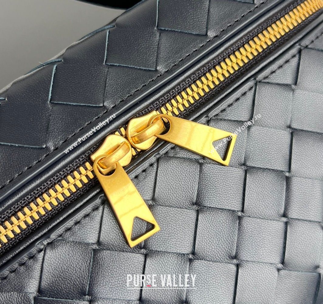 Bottega Veneta Bang Bang Vanity Case in Intrecciato Leather Midnight Blue 2025 789109 (WT-251119007)
