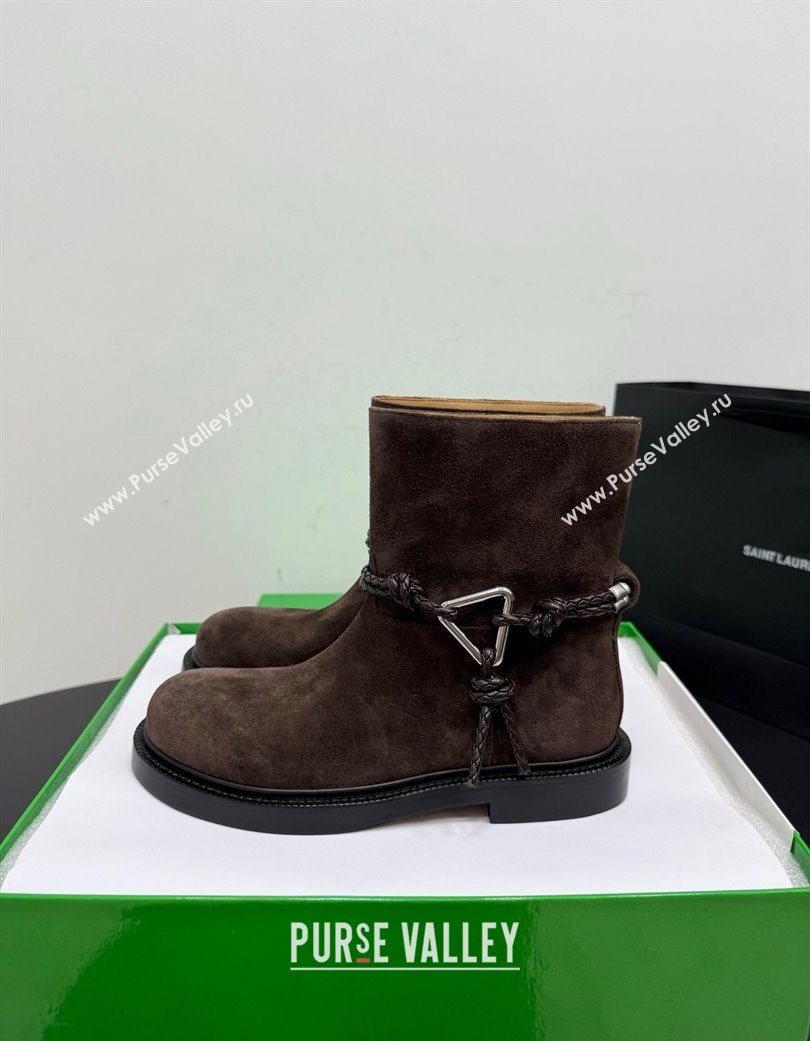 Bottega Veneta James Suede Flat Ankle Boots with Triangle Buckle Fondant Brown 2025 (KER-251206051)