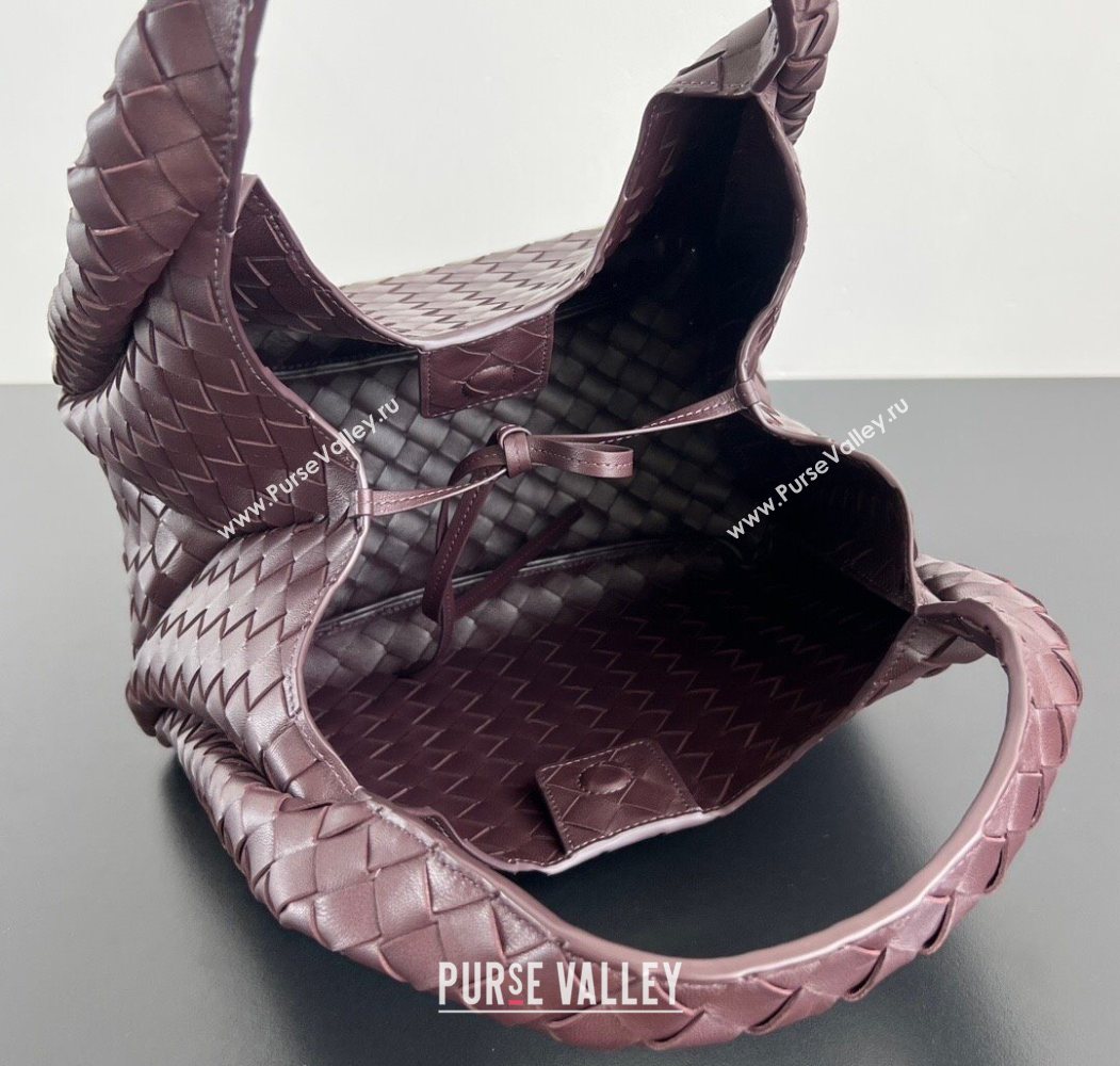 Bottega Veneta Campana Shoulder Bag in Intrecciato Leather Dark Barolo Red 2025 844249 (WT-260116024)