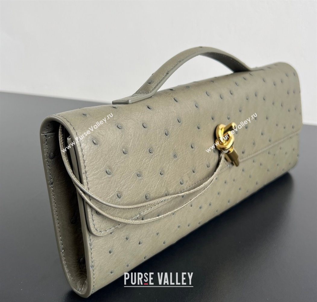 Bottega Veneta Andiamo Clutch in Ostrich Leather Cypress Green 2026 805241 (WT-260116012)