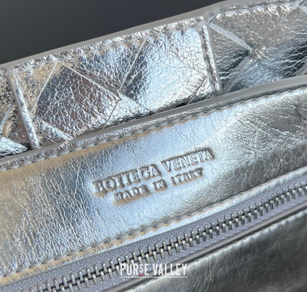 Bottega Veneta Small Andiamo Top Handle Bag in Intrecciato Leather 743568 Silver-Tone 2026 (WT-260116025)