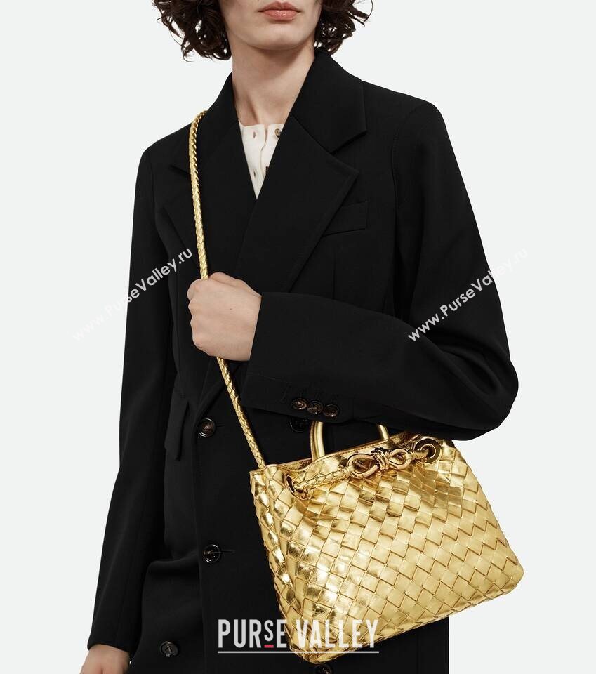 Bottega Veneta Small Andiamo Top Handle Bag in Intrecciato Leather 743568 Silver-Tone 2026 (WT-260116025)