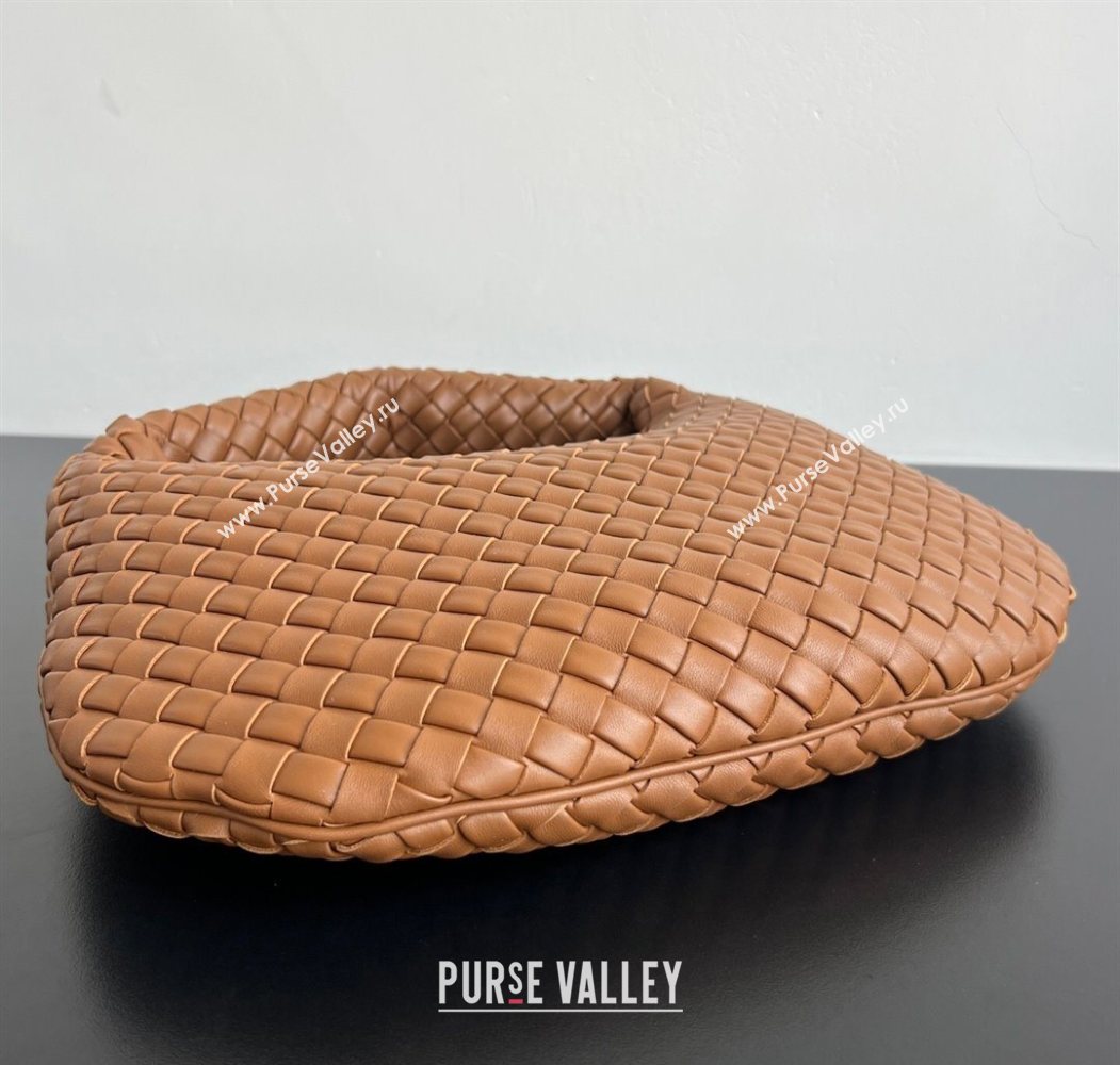 Bottega Veneta Medium Veneta Hobo Bag in Intrecciato Leather Amber Brown 2026 856737 (WT-260116003)