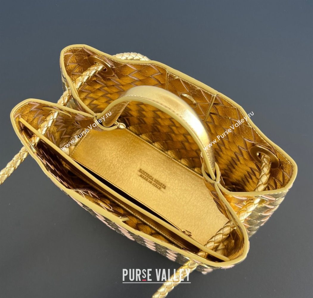 Bottega Veneta Small Andiamo Top Handle Bag in Intrecciato Leather 743568 Gold-Tone 2026 (WT-260116026)