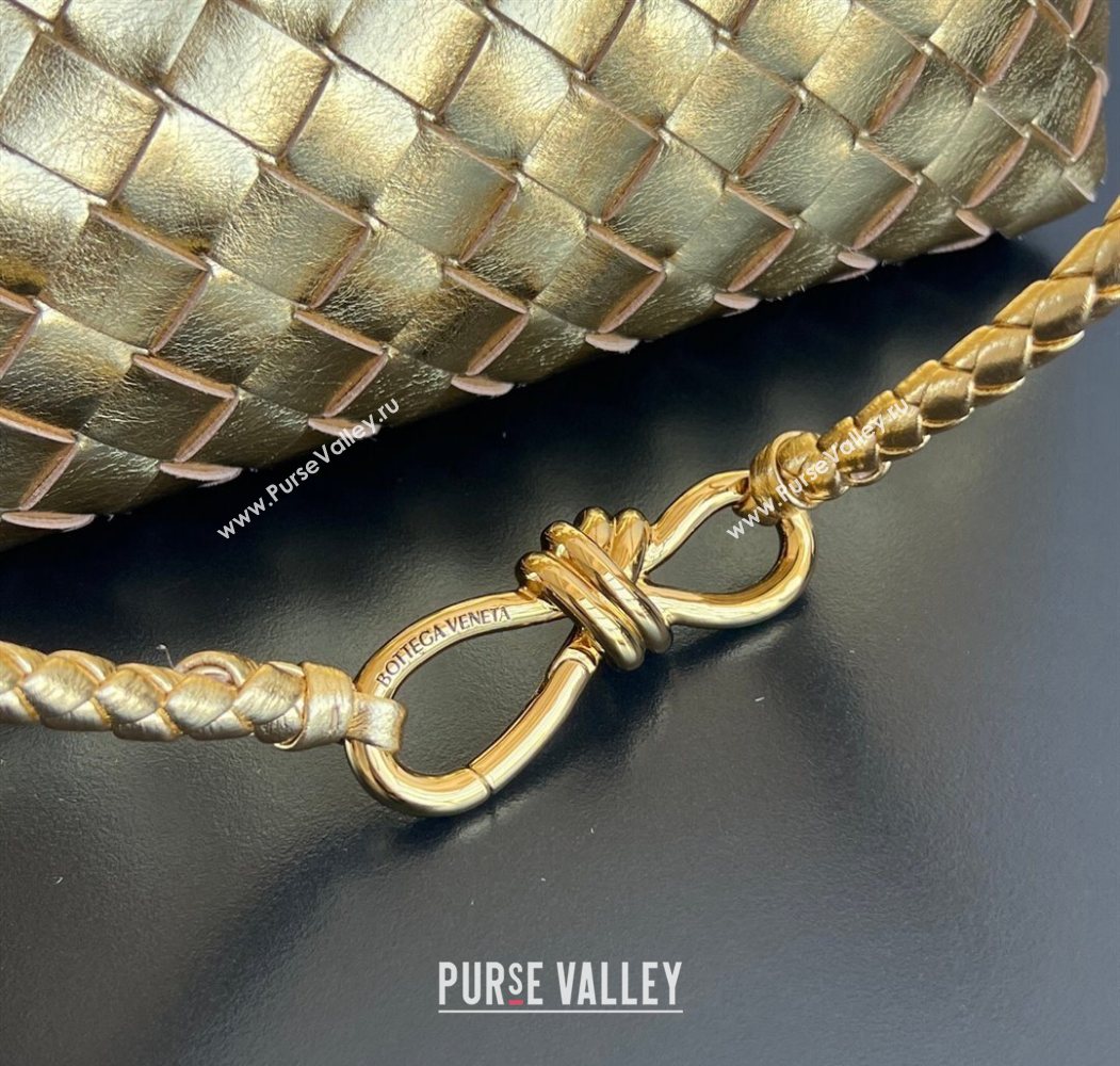 Bottega Veneta Small Andiamo Top Handle Bag in Intrecciato Leather 743568 Gold-Tone 2026 (WT-260116026)