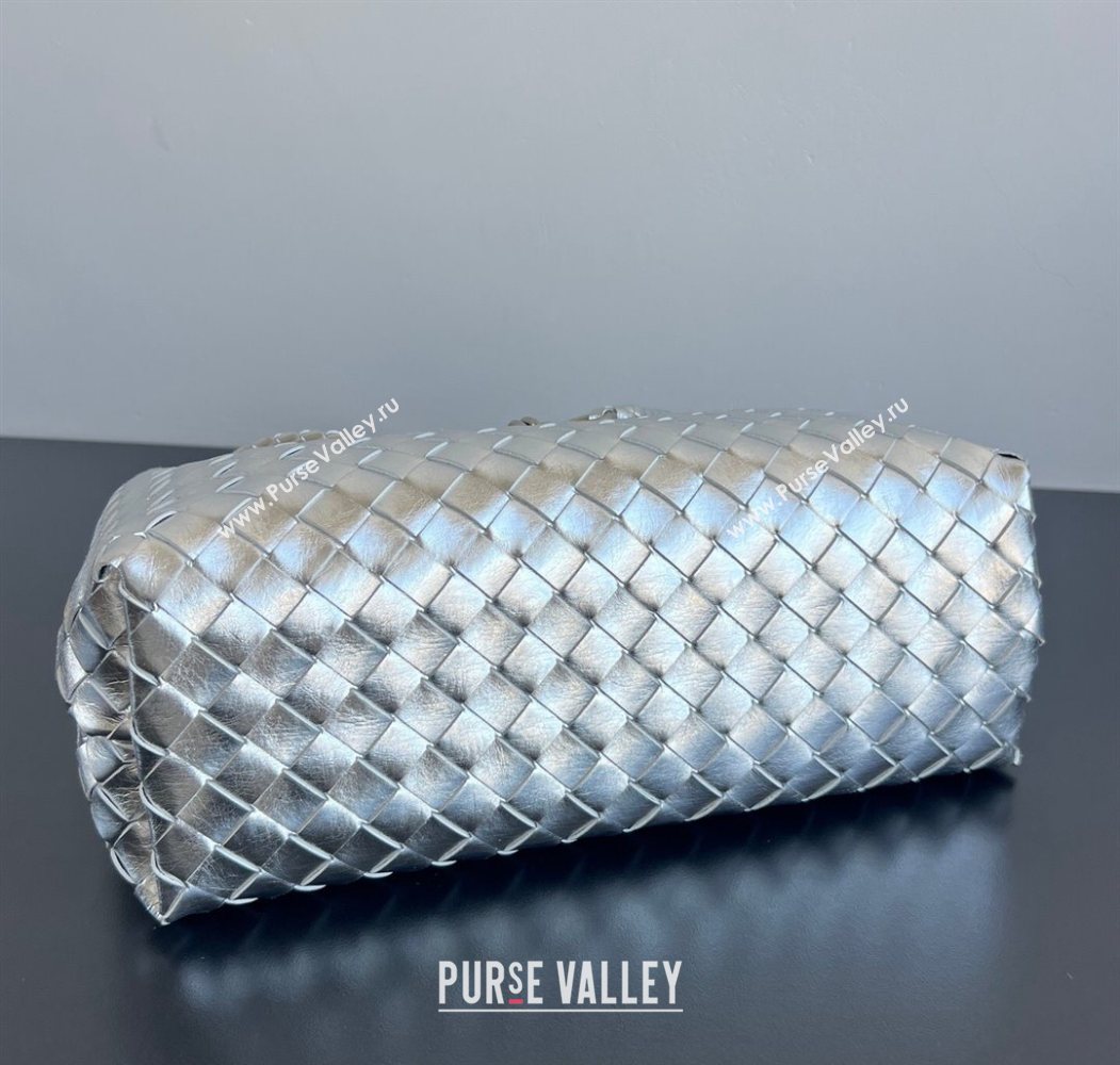 Bottega Veneta Medium Andiamo Top Handle Bag in Intrecciato Leather 743572 Silver-Tone 2026 (WT-260116028)