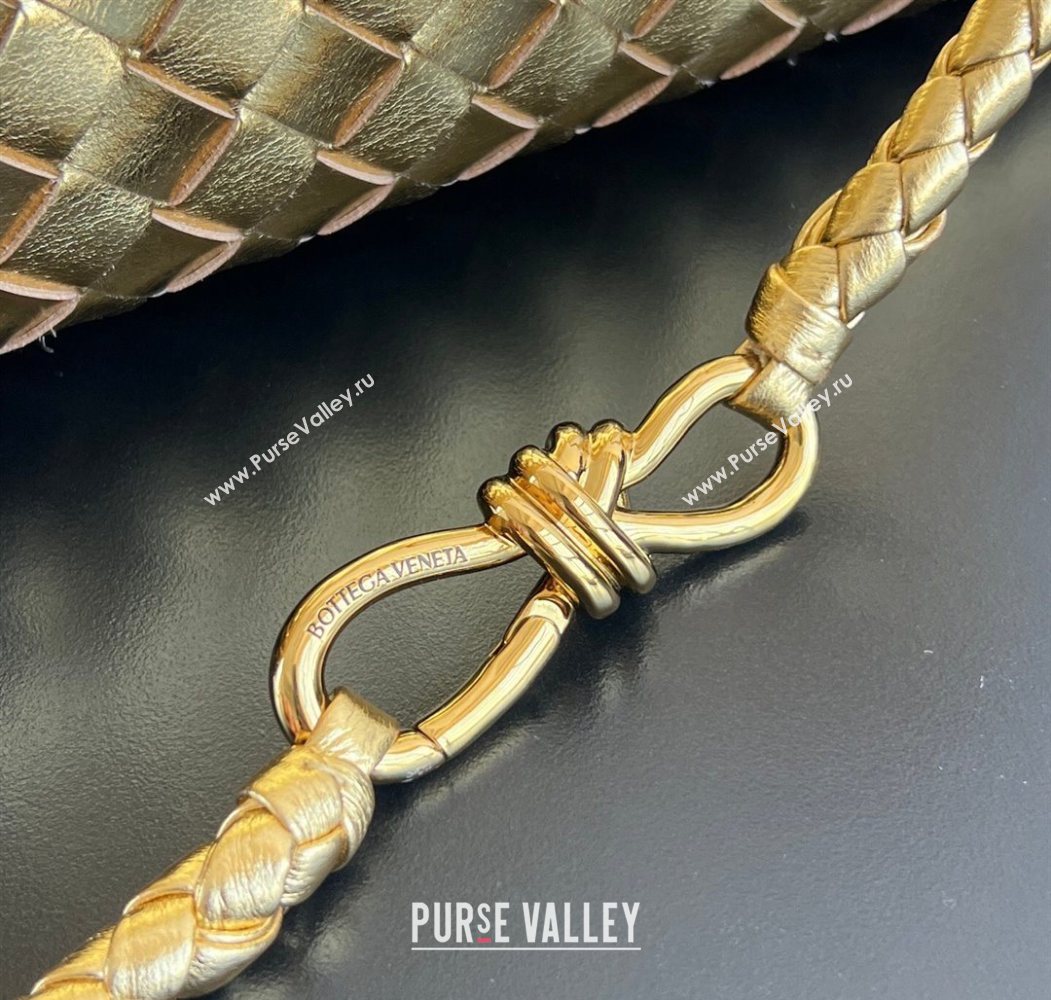 Bottega Veneta Medium Andiamo Top Handle Bag in Intrecciato Leather 743572 Gold-Tone 2026 (WT-260116029)