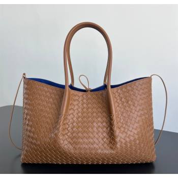 Bottega Veneta Medium Pinacoteca Tote Bag in Intrecciato Leather Amber Brown/Blue Royal 2025 817166 (WT-260116036)