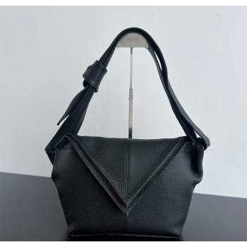 Bottega Veneta Mens Small Sawyer Shoulder Bag in Grained Leather Black 2026 815807 (WT-260116046)