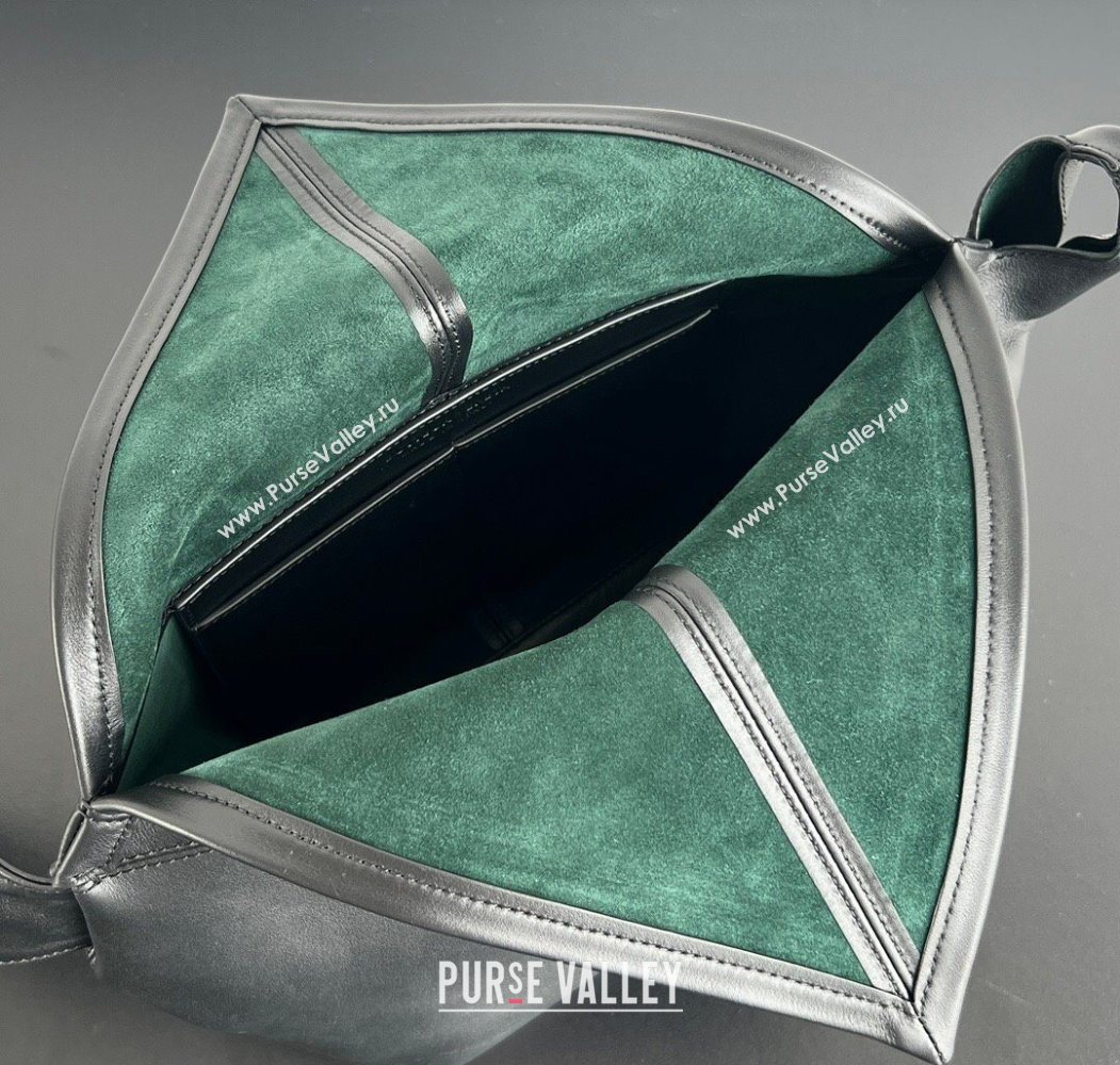 Bottega Veneta Mens Small Sawyer Shoulder Bag in Smooth Leather Black 2026 815807 (WT-260116047)