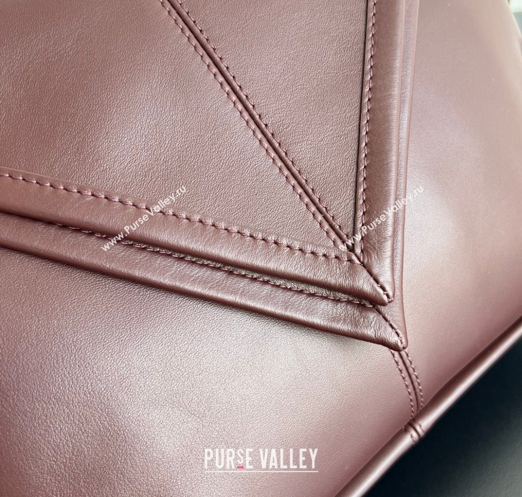 Bottega Veneta Mens Small Sawyer Shoulder Bag in Smooth Leather Madder Brown 2026 815807 (WT-260116048)