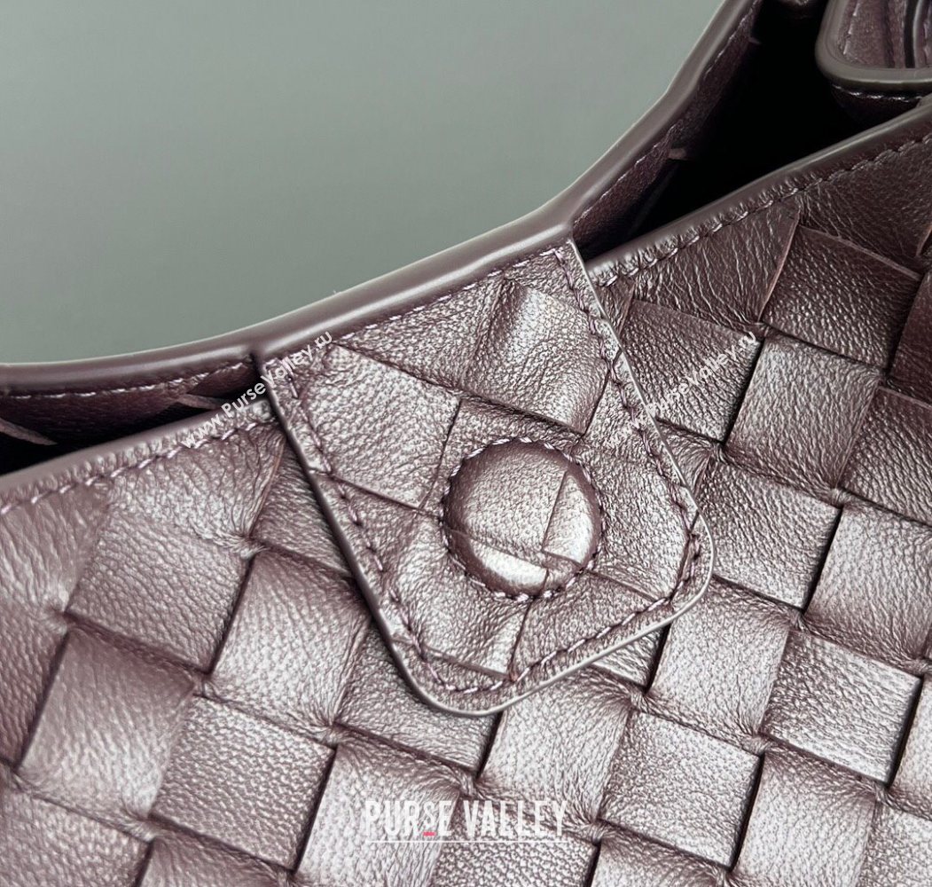 Bottega Veneta Parachute Medium Shoulder Bag in Intrecciato Leather Dark Barolo Red 2025 835921 (WT-260117002)