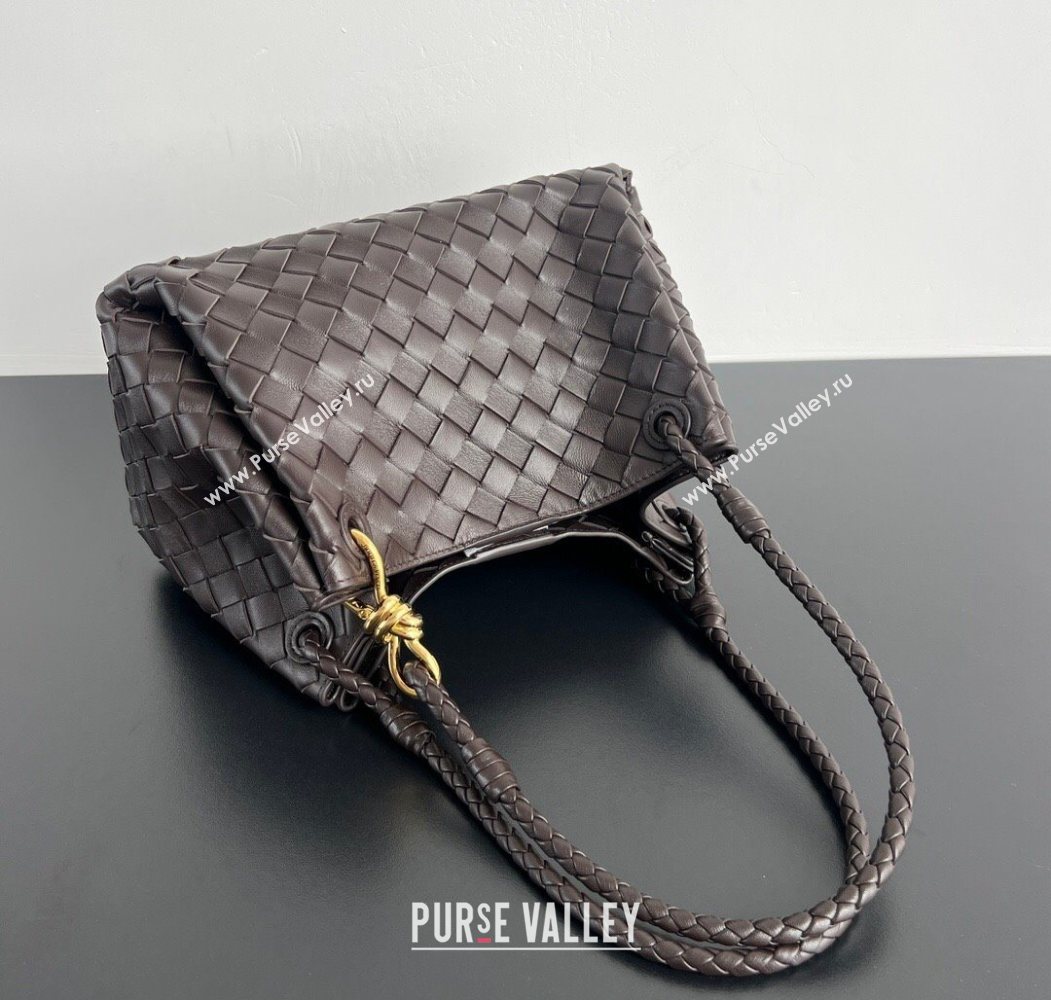 Bottega Veneta Parachute Medium Shoulder Bag in Intrecciato Leather Fondant Brown 2025 835921 (WT-260117003)