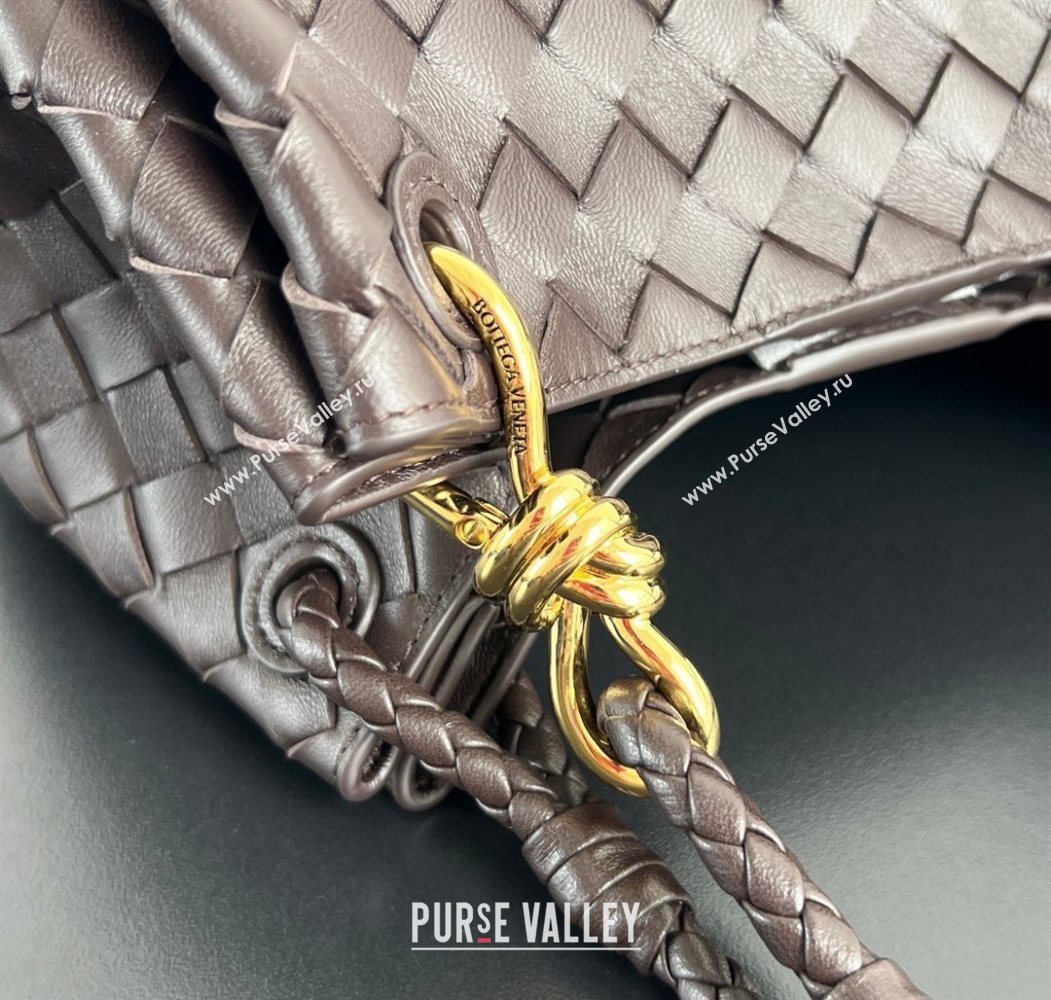 Bottega Veneta Parachute Medium Shoulder Bag in Intrecciato Leather Fondant Brown 2025 835921 (WT-260117003)