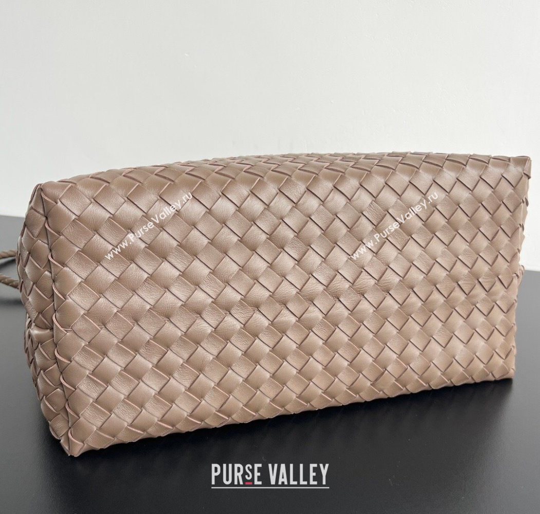 Bottega Veneta Large Andiamo Top Handle Bag in Intrecciato Leather 743575 Taupe 2026 (WT-260116031)