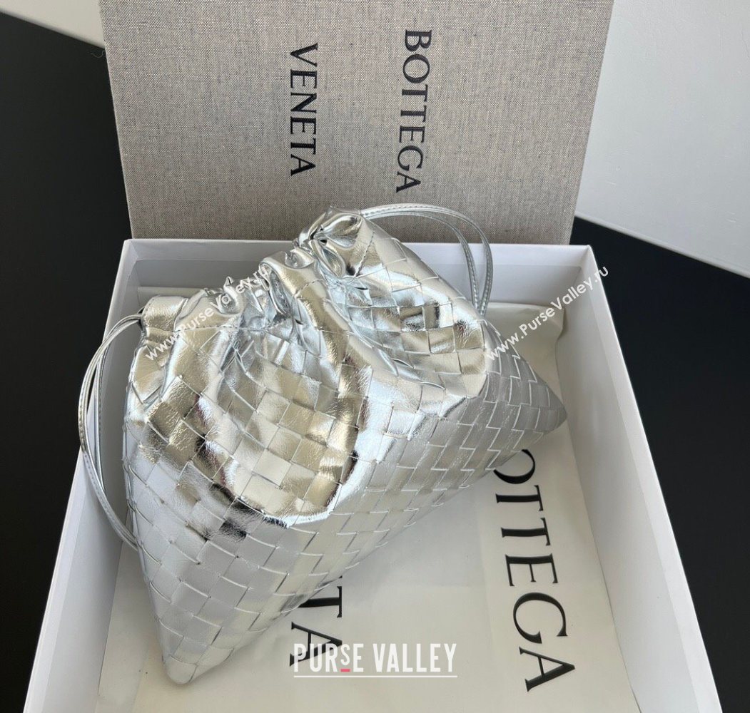 Bottega Veneta Medium Dustbag in Intrecciato Leather 796728 Silver-Tone 2025 (WT-260117006)