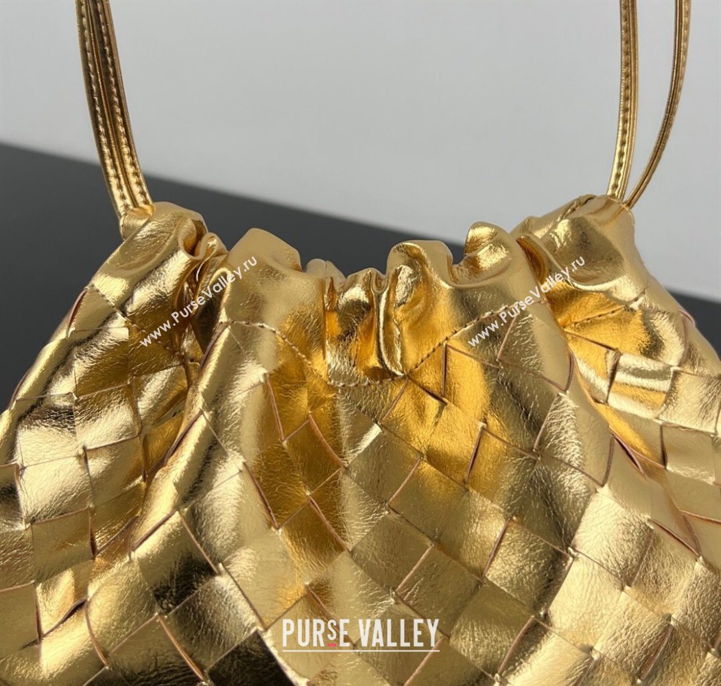 Bottega Veneta Medium Dustbag in Intrecciato Leather 796728 Gold-Tone 2025 (WT-260117007)