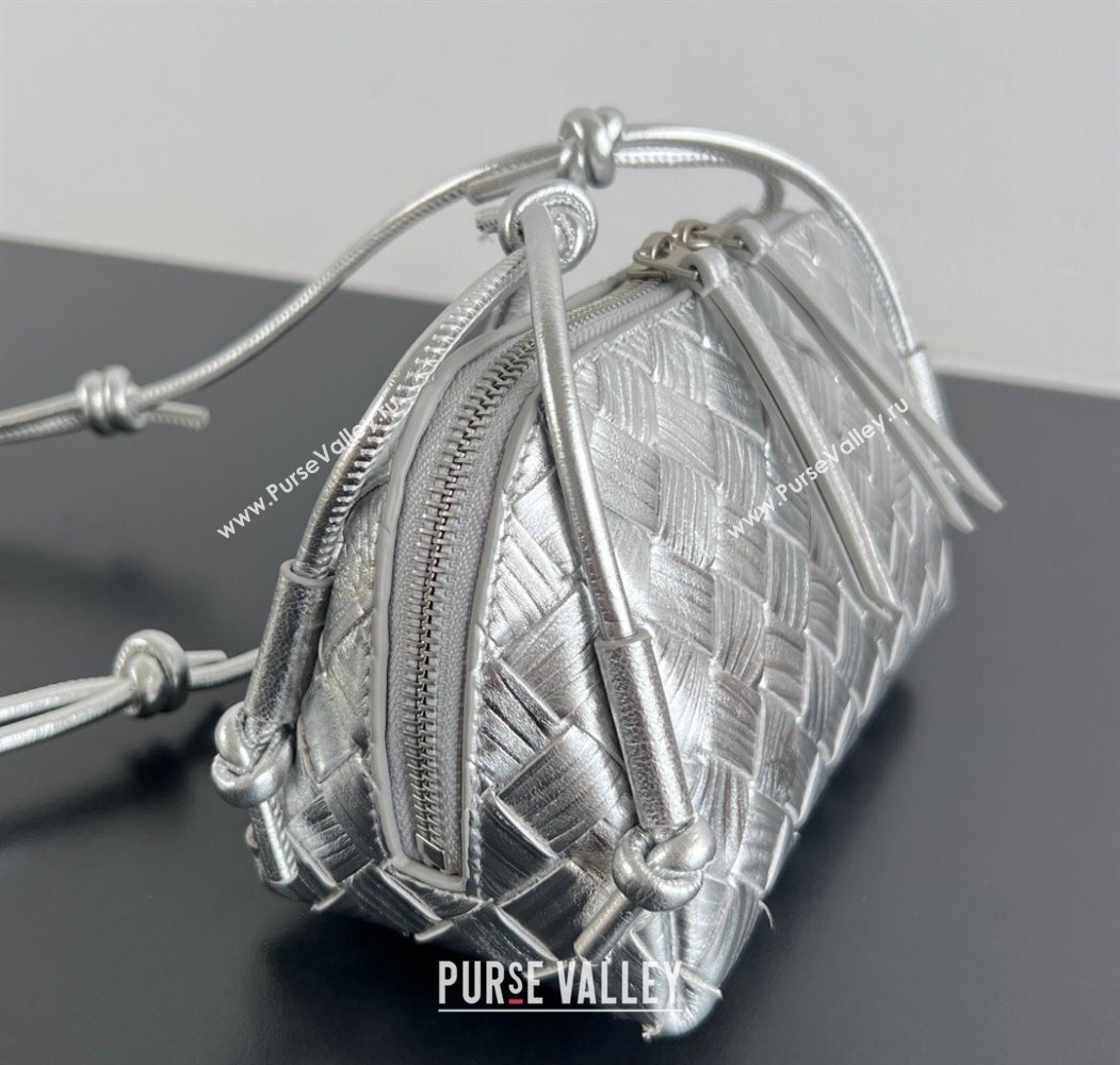 Bottega Veneta Intrecciato Leather Concert Pouch Mini bag Silver-Tone 2025 794258 (WT-260117011)