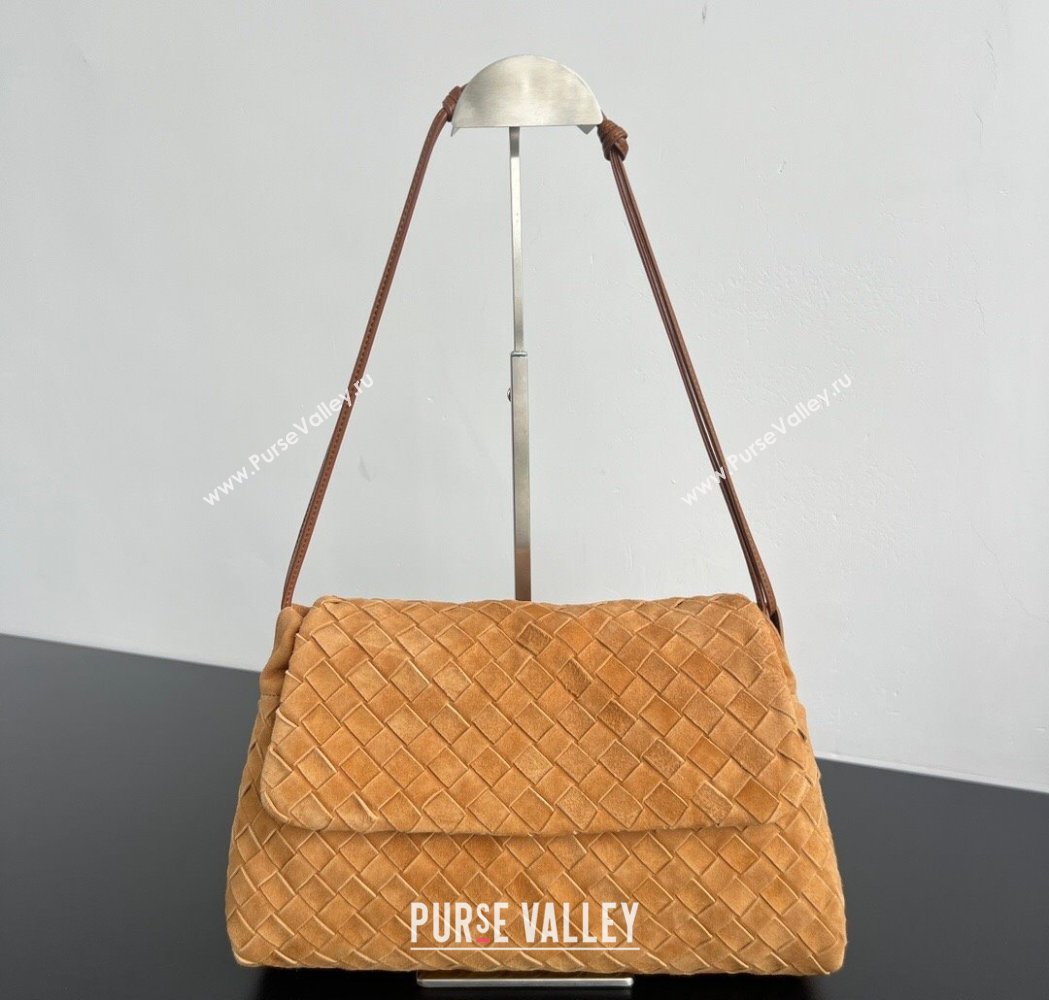 Bottega Veneta Giorno Shoulder Bag in Intrecciato Suede Amber Brown 2026 857657 (WT-260117013)