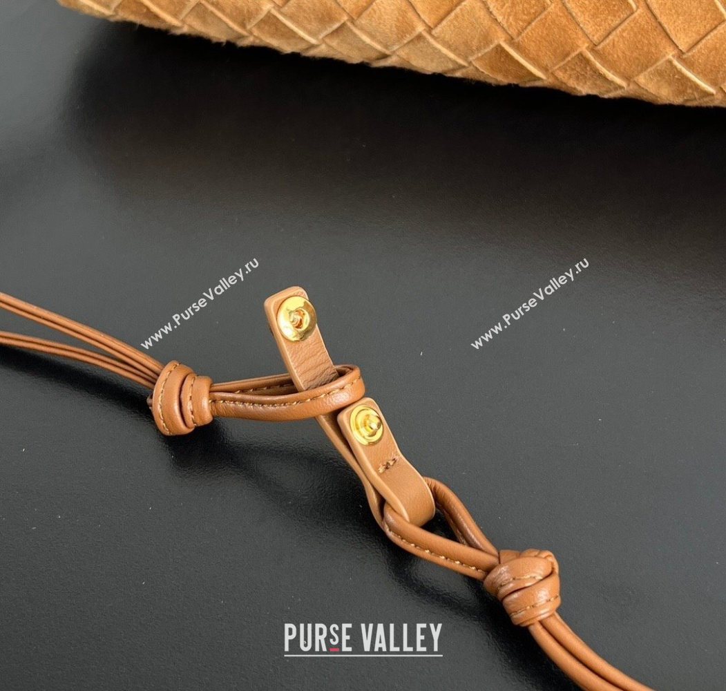 Bottega Veneta Giorno Shoulder Bag in Intrecciato Suede Amber Brown 2026 857657 (WT-260117013)