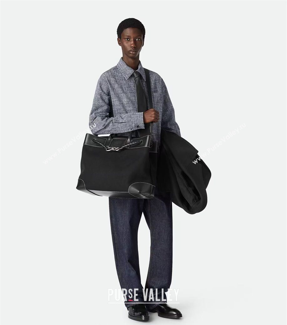 Bottega Veneta Mens Andiamo Voyager Tote Bag in Canvas and Leather Black 2026 827066 (WT-260116033)