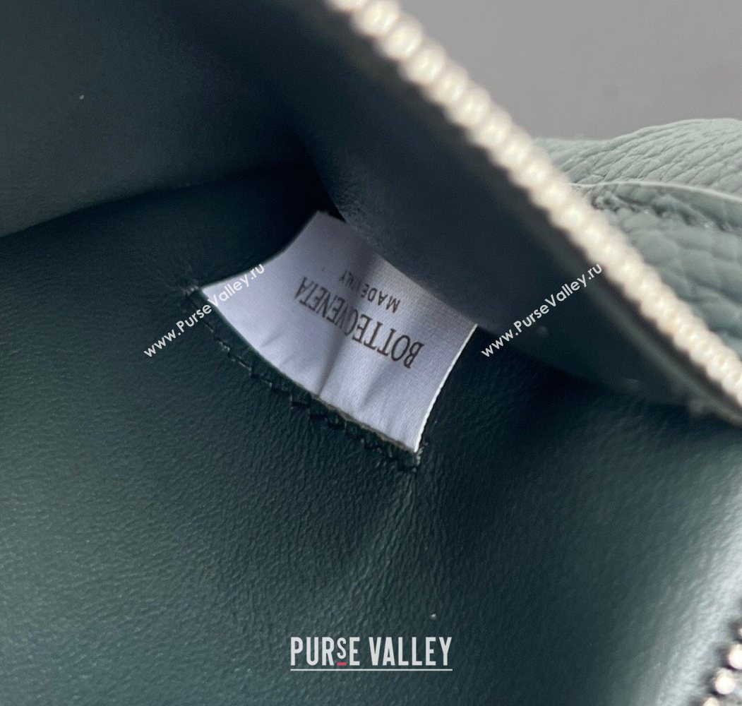 Bottega Veneta Mens Diago Mini Bag in Grained Intrecciato Leather 795637 Dark Green 2026 (WT-260117034)