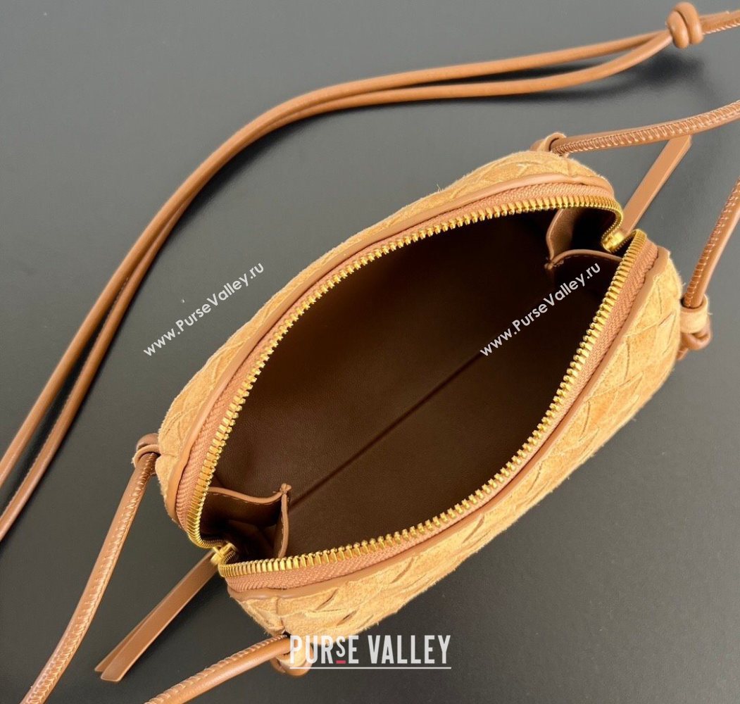 Bottega Veneta Intrecciato Suede Concert Pouch Mini bag Amber Brown 2025 794258 (WT-260117040)