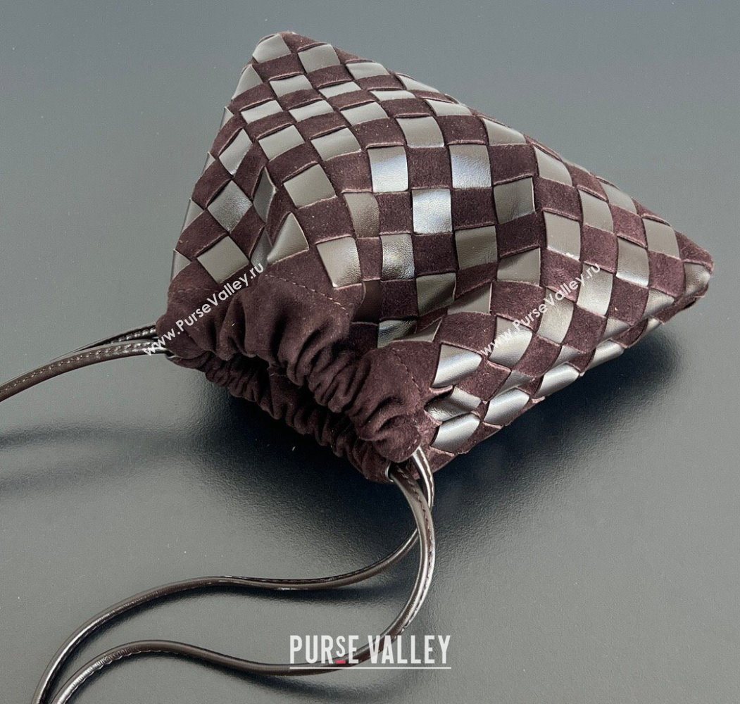 Bottega Veneta Small Dustbag in Intrecciato Leather and Suede Brown 2025 816987 (WT-260117043)