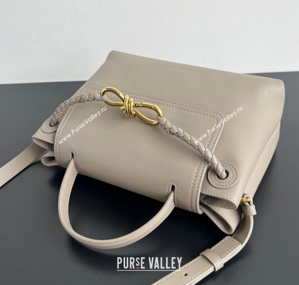 Bottega Veneta Small Ciao Ciao Top Handle Bag in Calf Leather Limestone Grey 2025 835835 (WT-260117045)