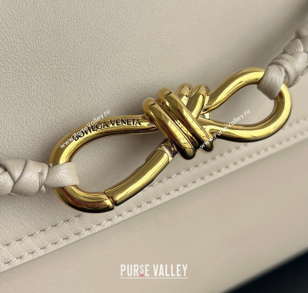 Bottega Veneta Small Ciao Ciao Top Handle Bag in Calf Leather Ecru Beige 2025 835835 (WT-260117046)