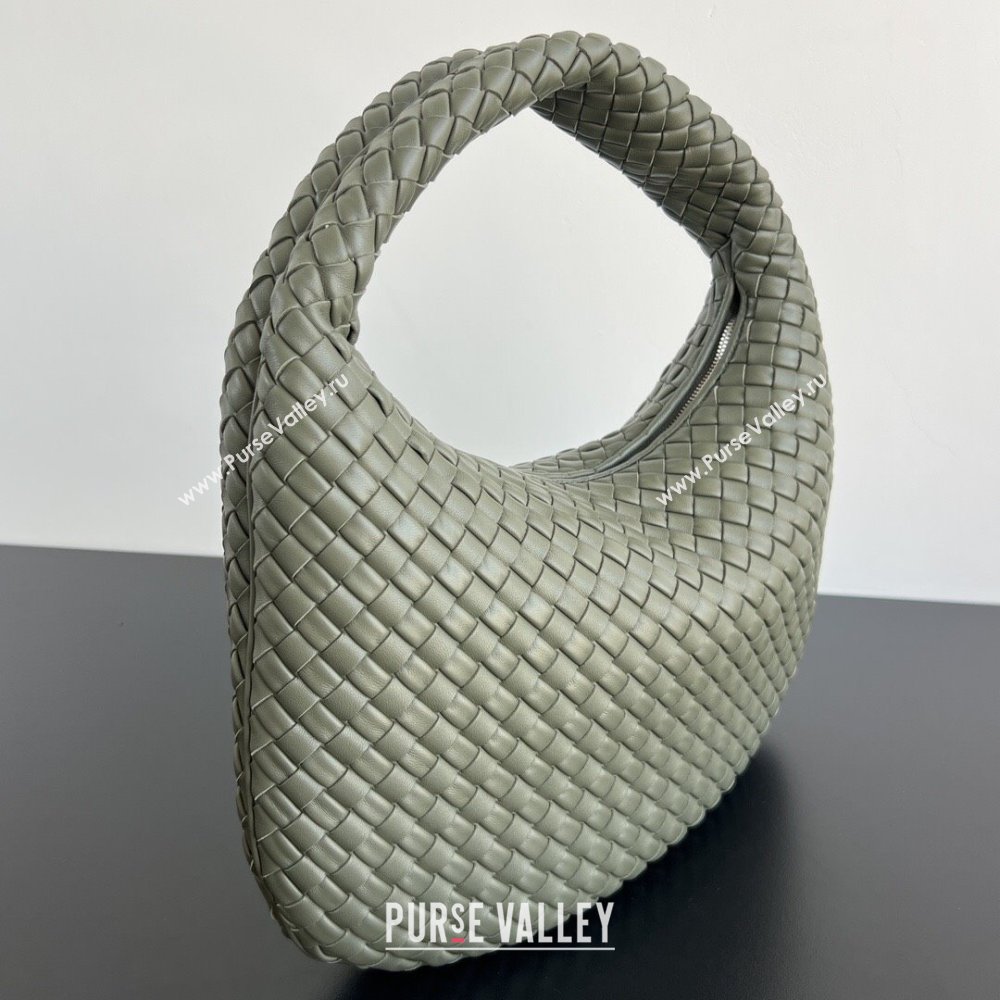 Bottega Veneta Medium Veneta Hobo Bag in Intrecciato Leather Pickle Green 2026 856737 (WT-260116005)