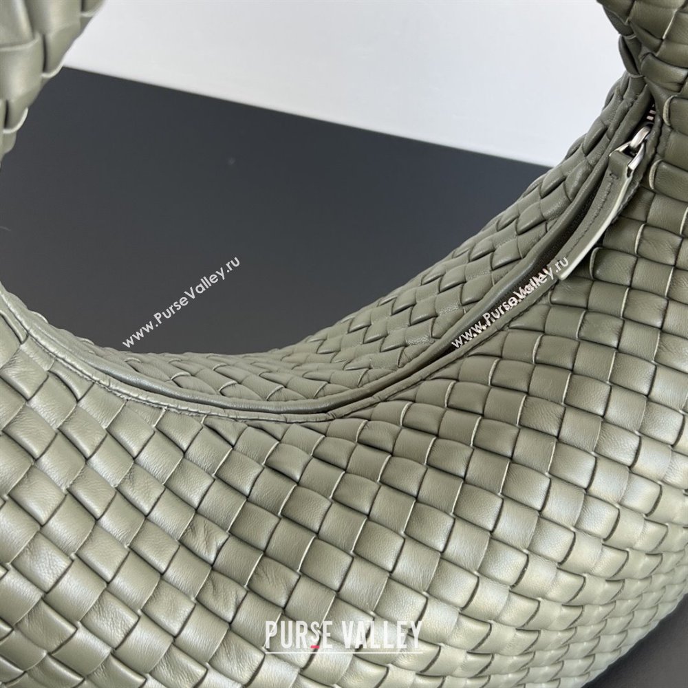 Bottega Veneta Medium Veneta Hobo Bag in Intrecciato Leather Pickle Green 2026 856737 (WT-260116005)