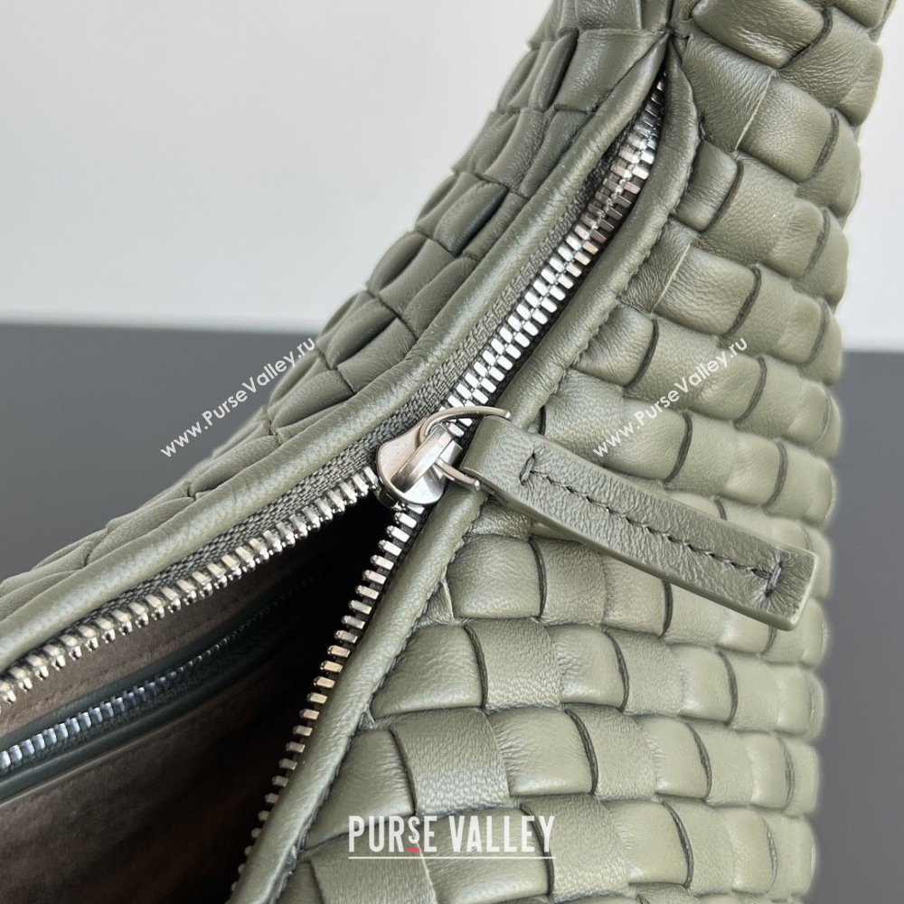 Bottega Veneta Medium Veneta Hobo Bag in Intrecciato Leather Pickle Green 2026 856737 (WT-260116005)