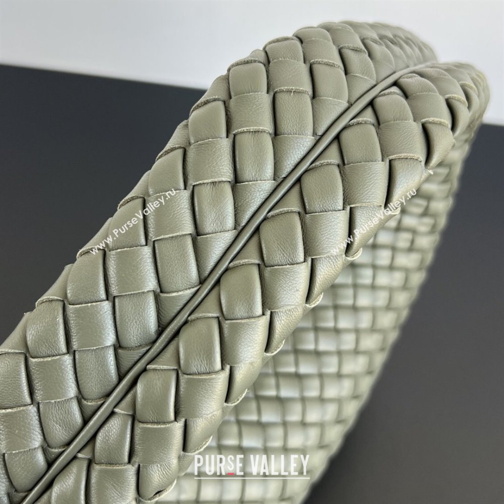 Bottega Veneta Medium Veneta Hobo Bag in Intrecciato Leather Pickle Green 2026 856737 (WT-260116005)