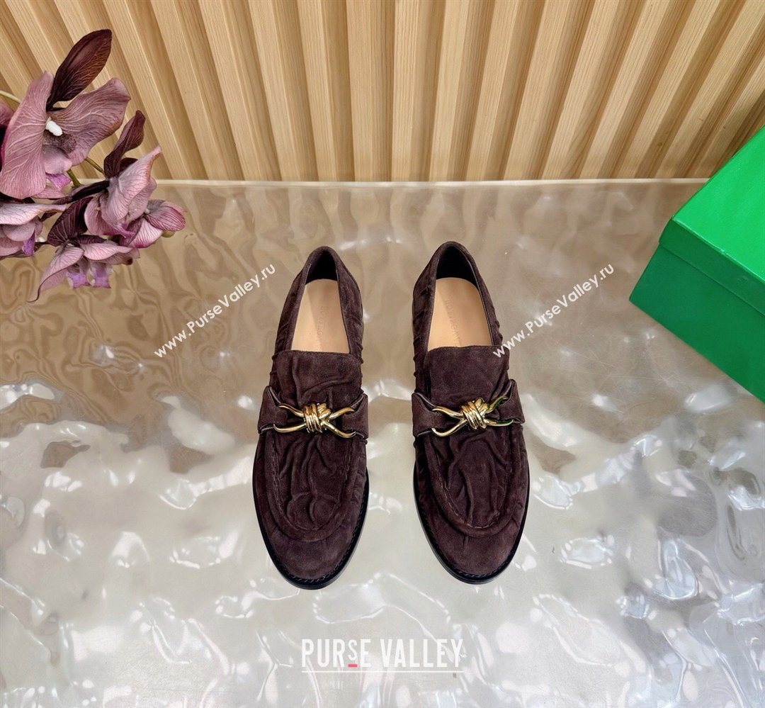 Bottega Veneta Astaire Loafers with Gold-Tone Knot Buckle in Suede Fondant Brown 2026 843945 (MD-260226115)