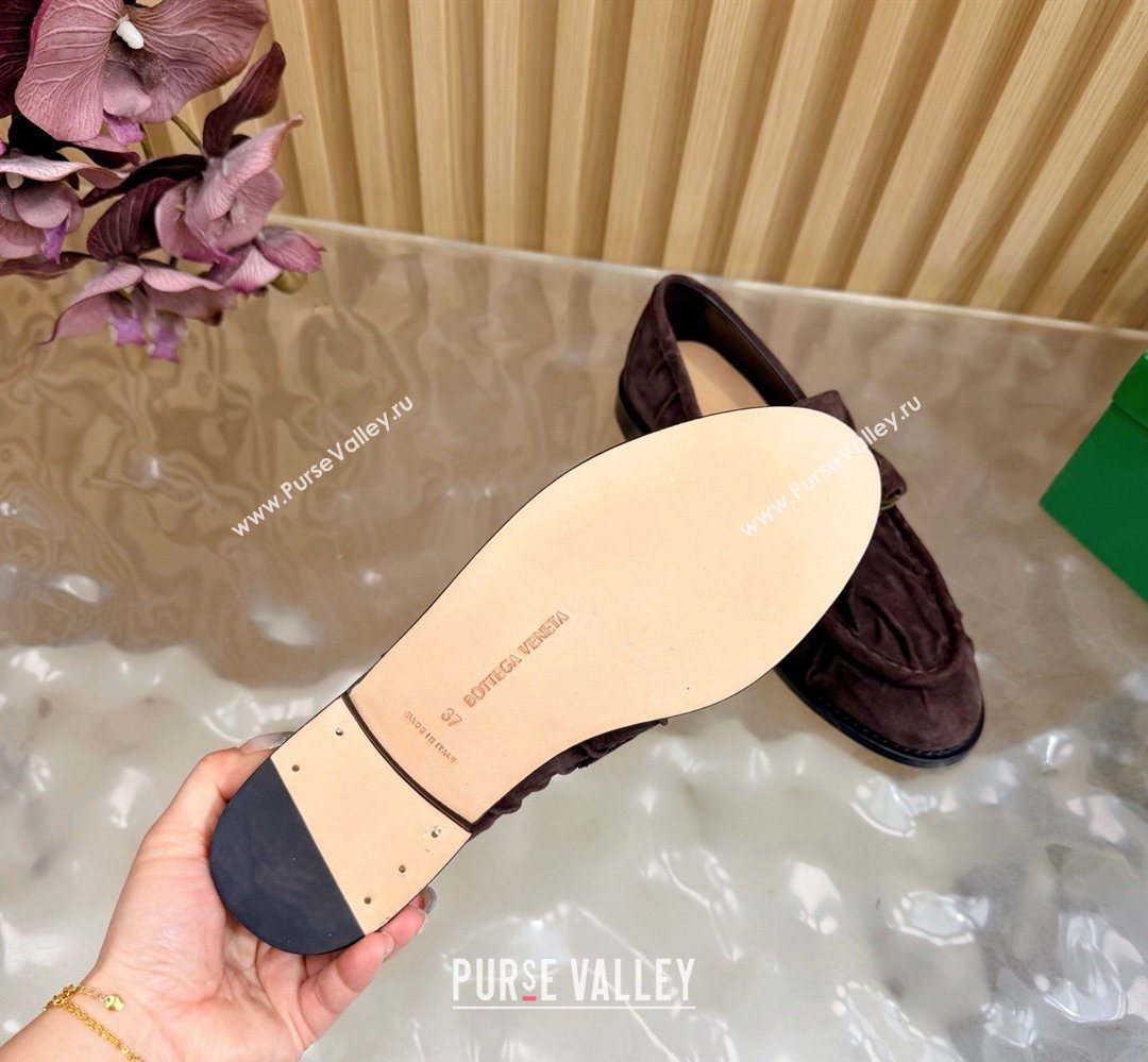 Bottega Veneta Astaire Loafers with Gold-Tone Knot Buckle in Suede Fondant Brown 2026 843945 (MD-260226115)