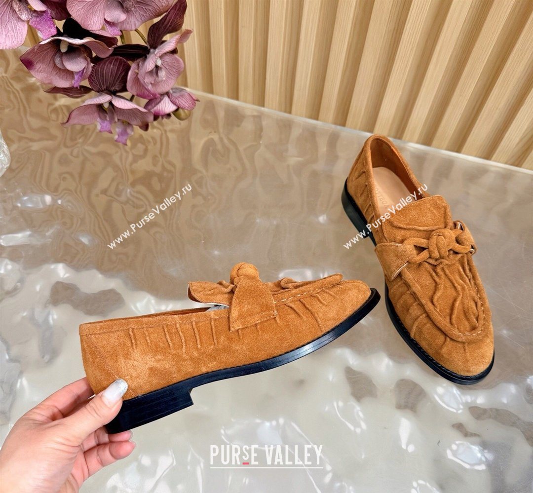 Bottega Veneta Astaire Loafers with One-Tone Knot Buckle in Suede Light Brown 2026 843945 (MD-260226116)