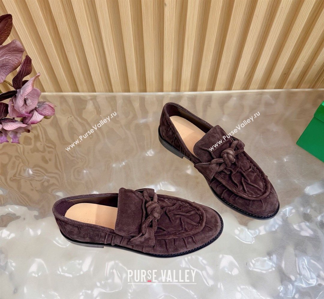 Bottega Veneta Astaire Loafers with One-Tone Knot Buckle in Suede Fondant Brown 2026 843945 (MD-260226117)