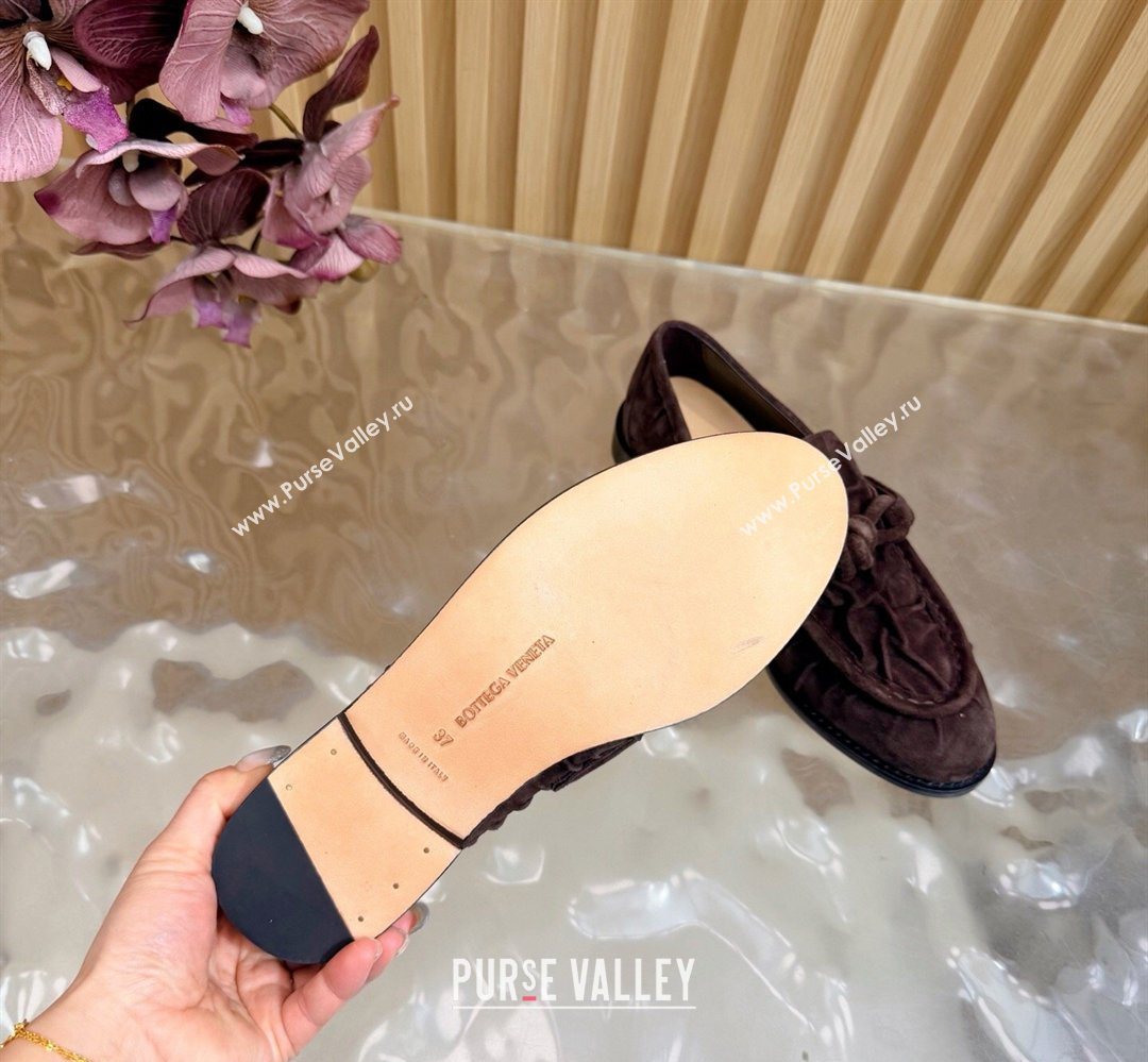 Bottega Veneta Astaire Loafers with One-Tone Knot Buckle in Suede Fondant Brown 2026 843945 (MD-260226117)