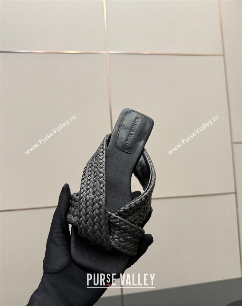 Bottega Veneta Riva Flat Slides Sandal in Braided Straw Black 2026 861494 (MD-260226130)