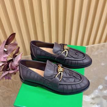 Bottega Veneta Astaire Loafers with Gold-Tone Knot Buckle in Crinkled Leather Fondant Brown 2026 843945 (MD-260226112)