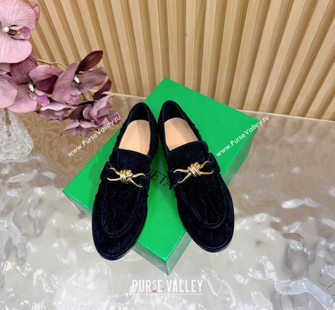 Bottega Veneta Astaire Loafers with Gold-Tone Knot Buckle in Suede Black 2026 843945 (MD-260226114)