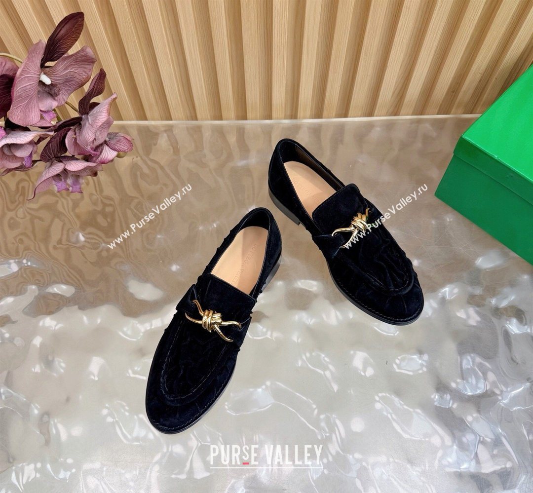 Bottega Veneta Astaire Loafers with Gold-Tone Knot Buckle in Suede Black 2026 843945 (MD-260226114)