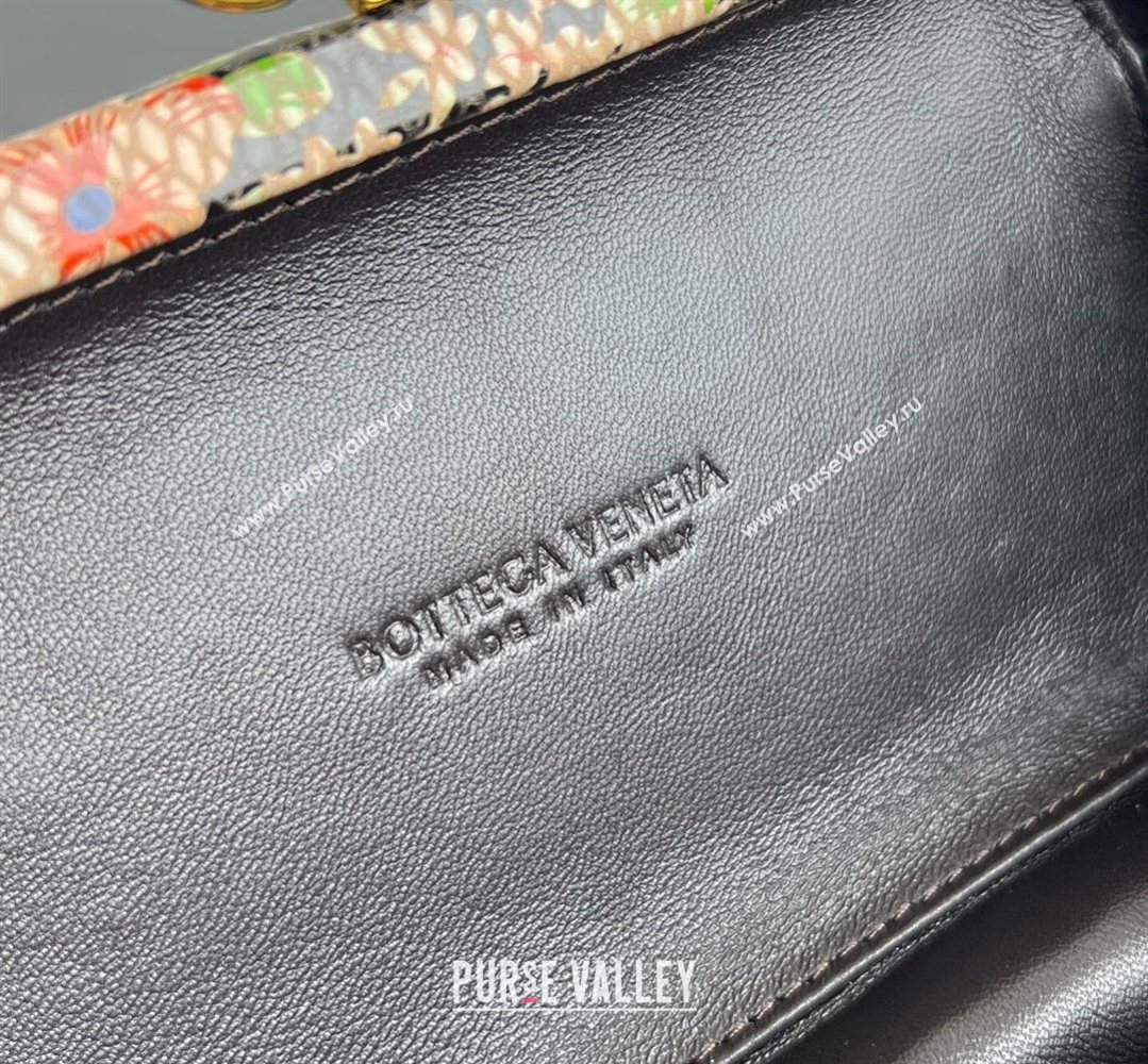 Bottega Veneta Knot Clutch with Flower Clasp in Leather Pink/Orange/Yellow 2026 BV040166 (WT-260401011)