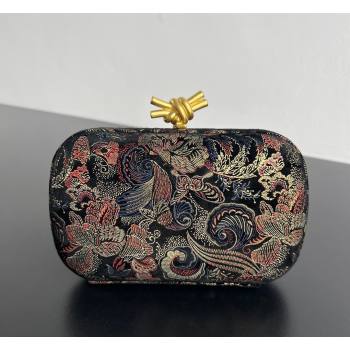 Bottega Veneta Classic Knot Clutch in Jacquard Velvet Gold/Red/Blue/Black 2026 BV040161 (WT-260401007)