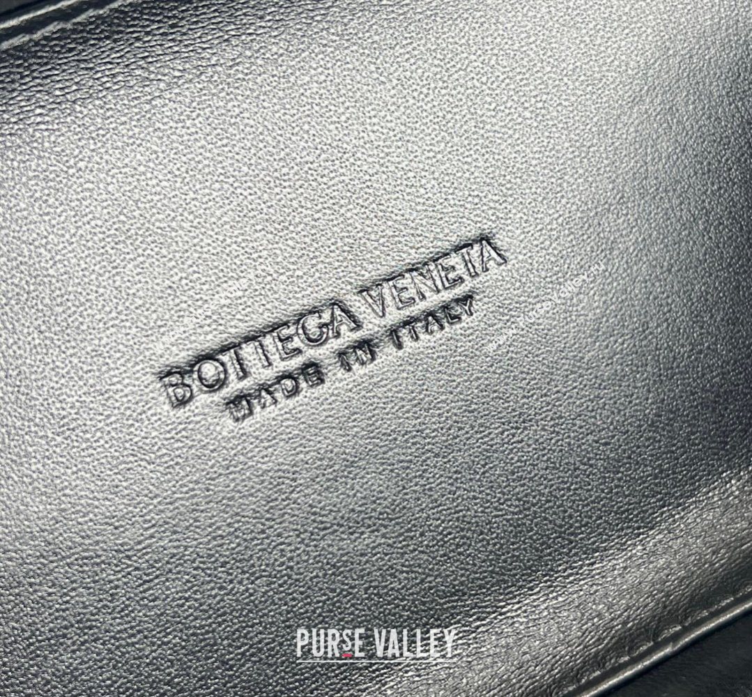 Bottega Veneta Knot Clutch with Flower Clasp in Jacquard Velvet Blue/RedBlack 2026 BV040162 (WT-260401015)