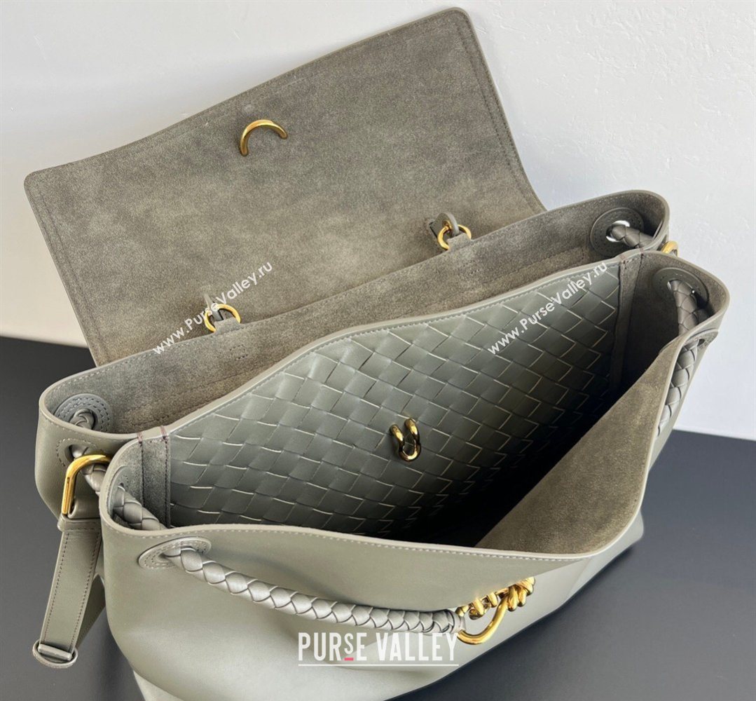 Bottega Veneta Large Ciao Ciao Top Handle Bag in Calf Leather 826195 Cypress Green 2026 (WT-260401017)