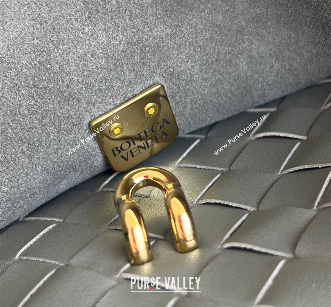 Bottega Veneta Medium Ciao Ciao Top Handle Bag in Calf Leather Cypress Green 2026 817231 (WT-260401018)