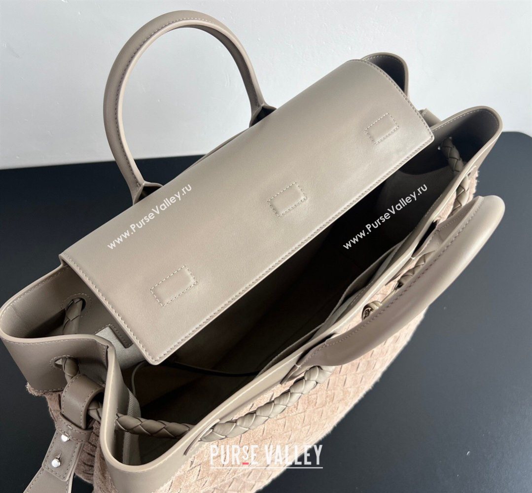Bottega Veneta Mens Intrecciato Suede Andiamo Voyager Tote Bag Beige/Grey 2026 827066 (WT-260401020)